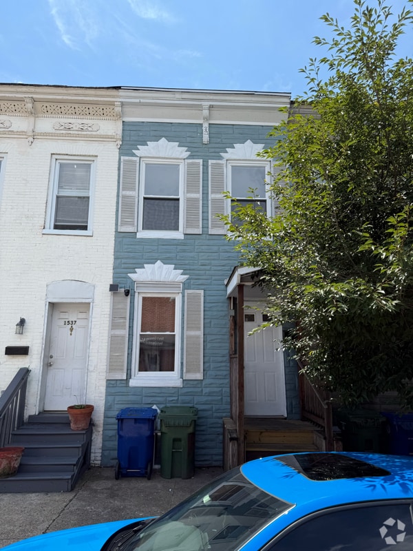 Building Photo - 1539 Cole St
