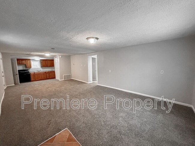 Building Photo - 2409 Mc Kinley Ave