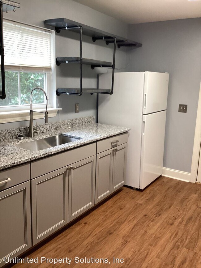Building Photo - 2 br, 1 bath House - 408  S. 7th Street