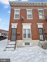 Building Photo - 733 N Linwood Ave