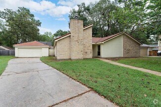 Building Photo - 3710 Fernview Dr