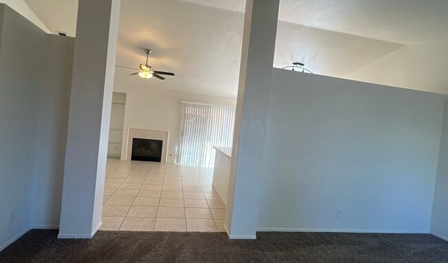 Foto del edificio - Single Story Rosamond home