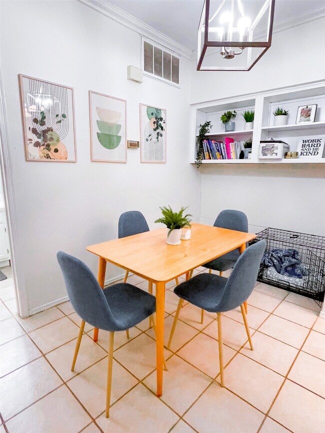 Foto del edificio - 921 Marine Dr