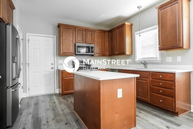 Building Photo - 3 Bedroom Pet-Friendly Home in Wendell, NC with Main Street Renewal