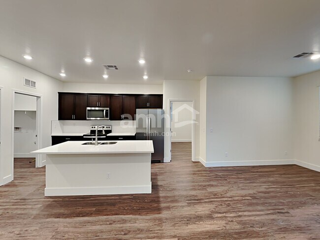 Foto del edificio - 23142 E Russet Rd