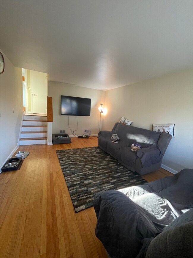 Foto del edificio - 1832 23rd Ave