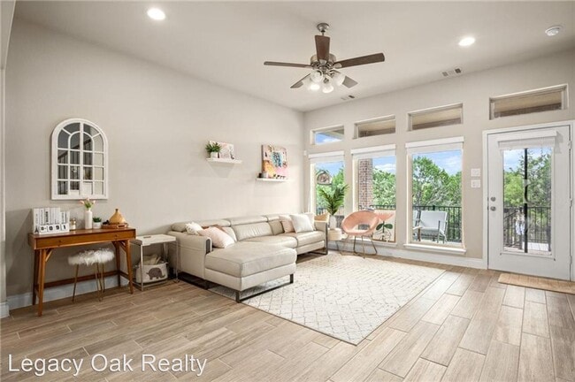 Building Photo - 4 br, 3 bath House - 6712 Llano Stage Trail
