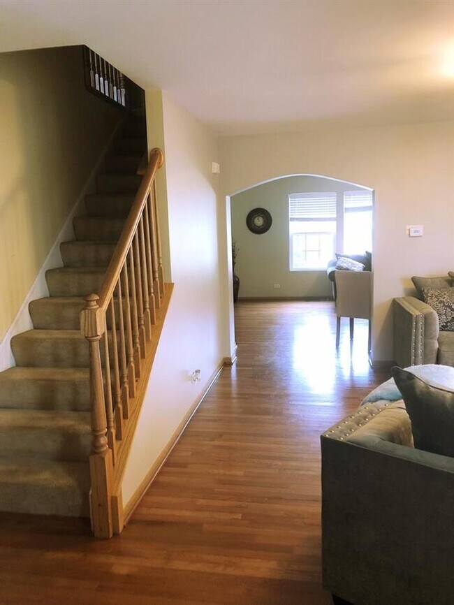 Foto del edificio - 16728 S Parker Ridge Dr, Lockport, IL, 60441