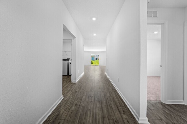 Foto del edificio - 14491 NW 165th Rd