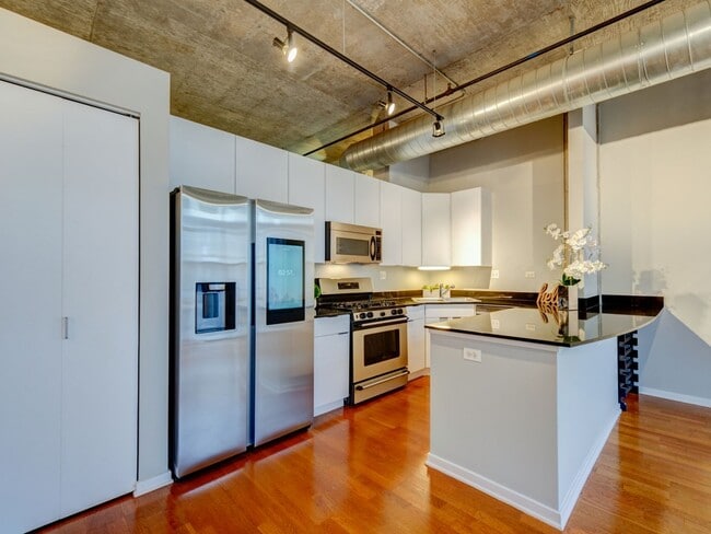 Foto del edificio - 901 N Kingsbury St