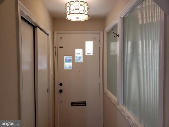 Foto del edificio - 72 Sheridan St NE