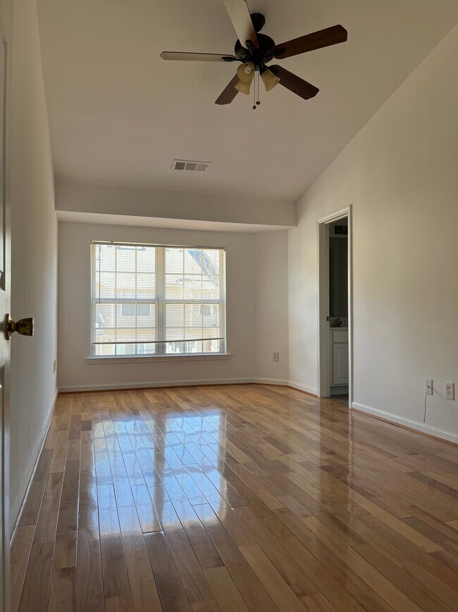 Foto del edificio - 3271 Hidden Cove Cir