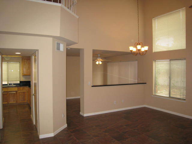 Foto del edificio - Nicely updated and well maintained home in the Meadowhawk subdivision!