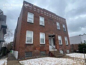 Building Photo - 4624-4626 Newport Ave