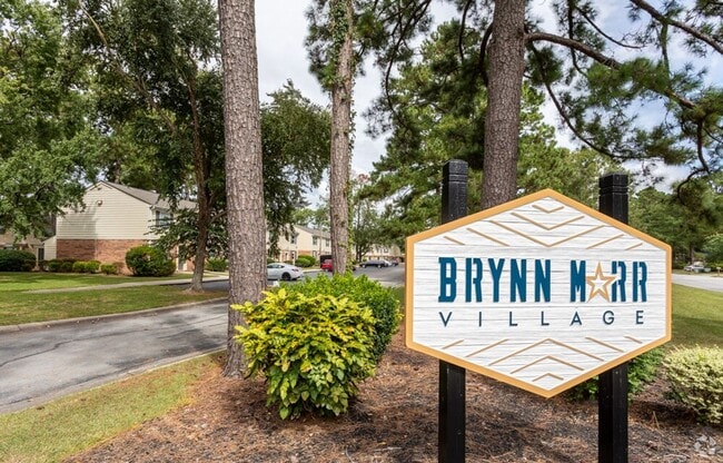 Building Photo - Brynn Marr Village