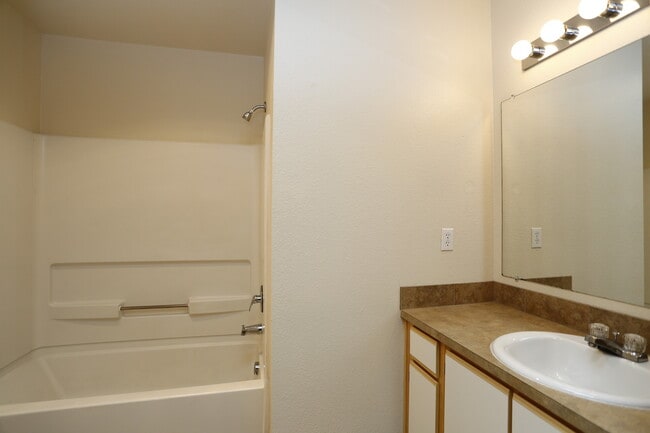 Interior Photo - Gateway Village Apartments
