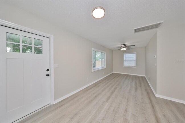 Building Photo - 485 48th Ave N