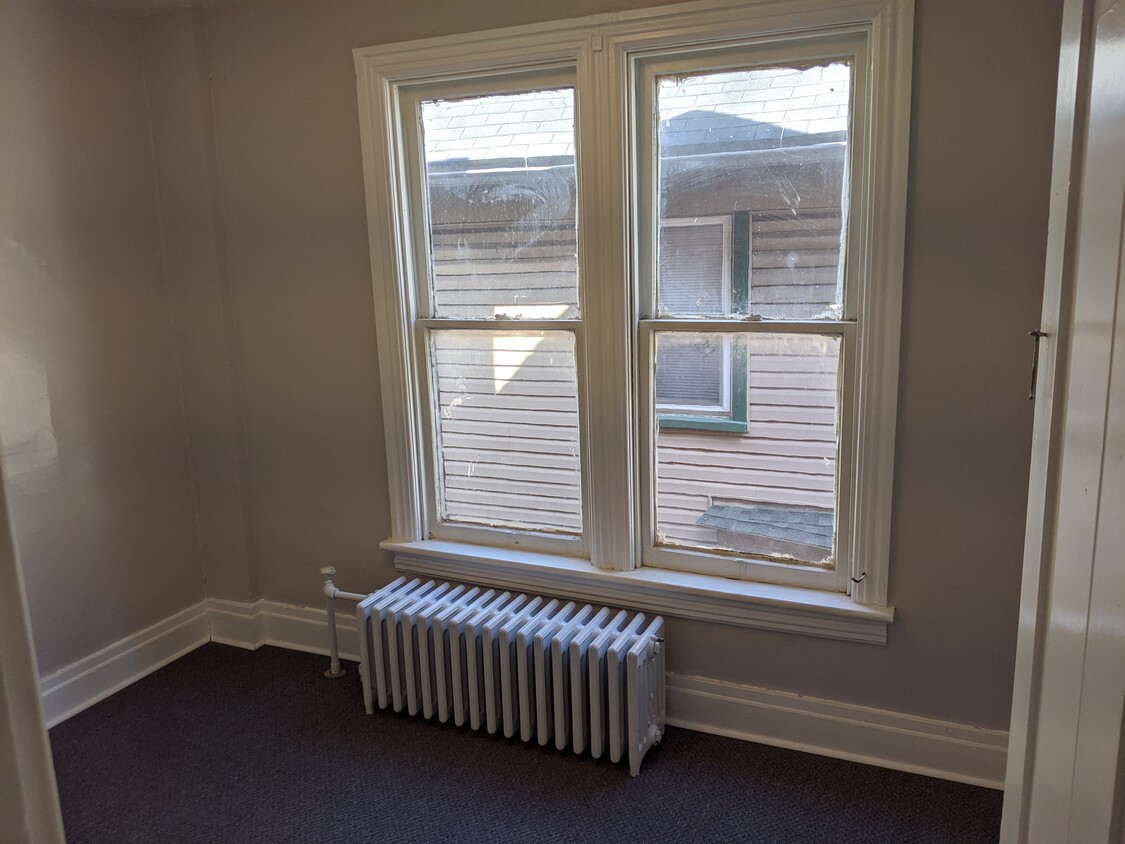 Bedroom 3 - 426 Washington Ave