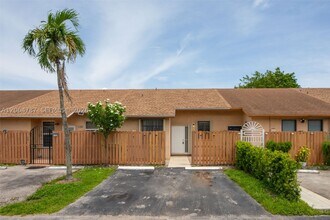 Building Photo - 6707 NW 193rd Ln
