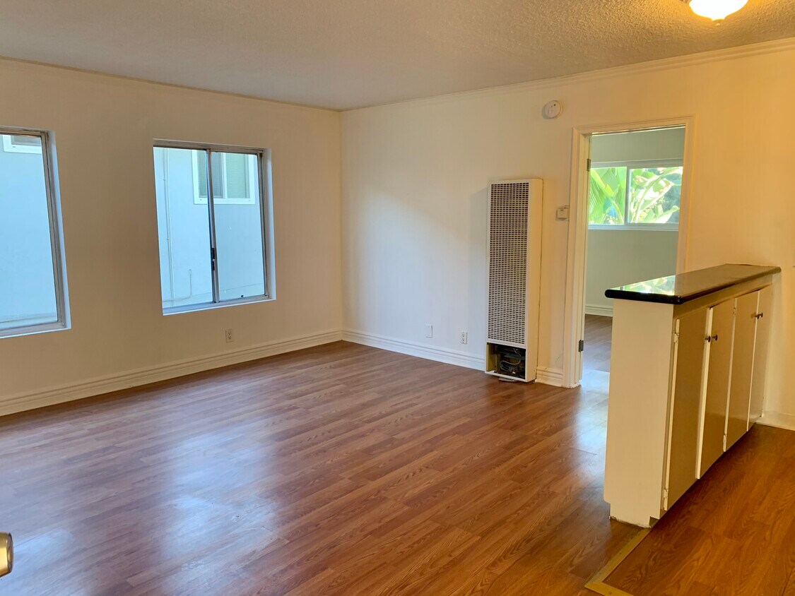 1942 Euclid St Unit 3, Santa Monica, CA 90404 Apartments in Santa