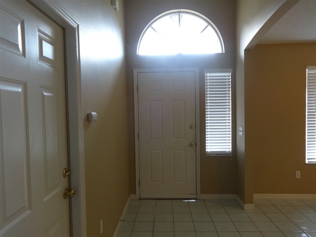 Building Photo - 907 Brookmeadow Dr