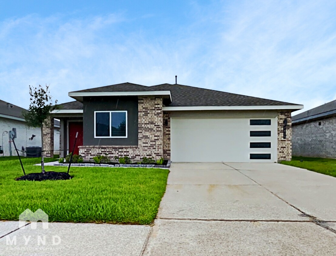 Primary Photo - 7815 Cattleman Vly Dr