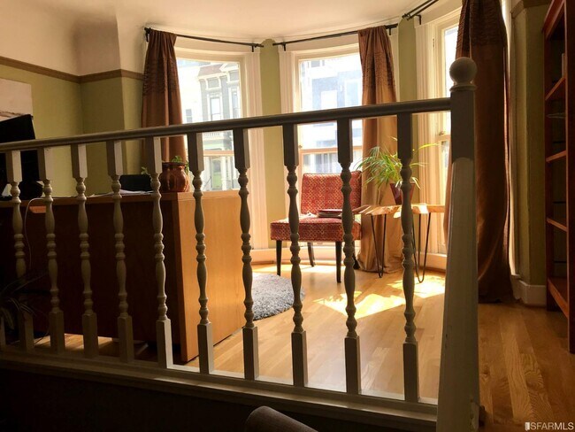 Building Photo - 1888 Green St