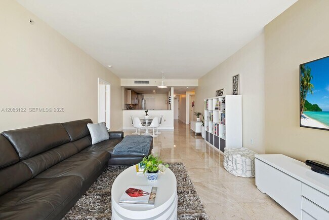 Foto del edificio - 6305 Indian Creek Dr