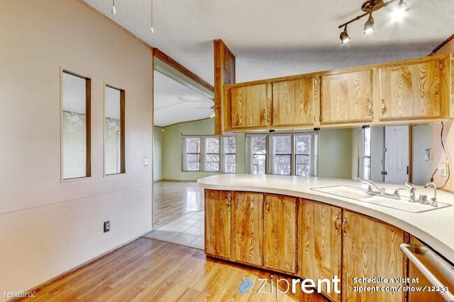 Building Photo - 2 br, 2 bath House - 5521 Ponca Ct, Kelsey...