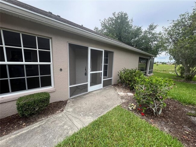 Building Photo - 4396 Fairway Dr