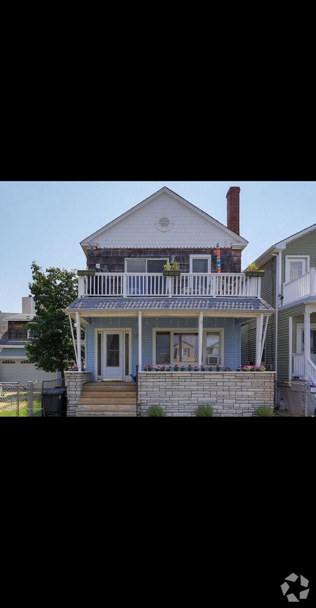 Building Photo - 55 Seadrift Ave