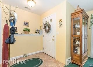 Building Photo - 1 br, 1.5 bath House - 406 Heights Dr