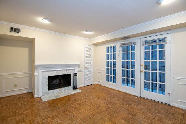 Foto del edificio - 1778 Lanier Pl NW