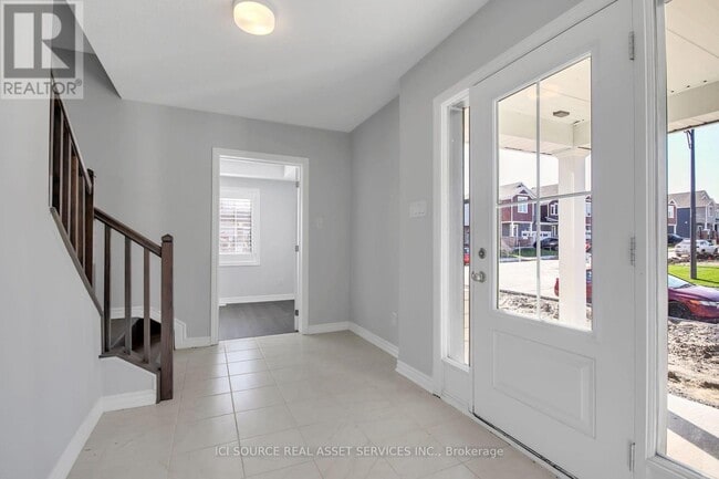 Building Photo - 530 Rye Grass Wy
