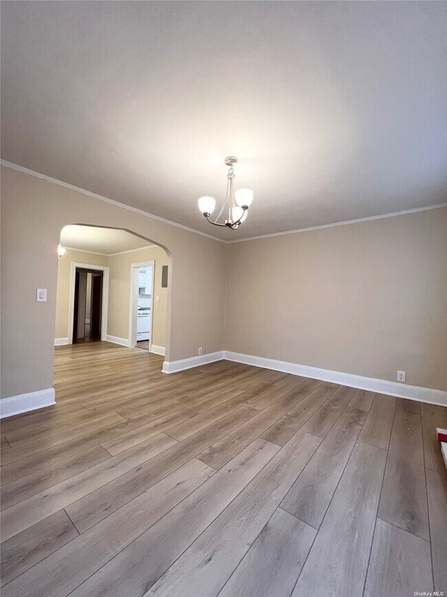 Foto del edificio - 196-41 44th Ave