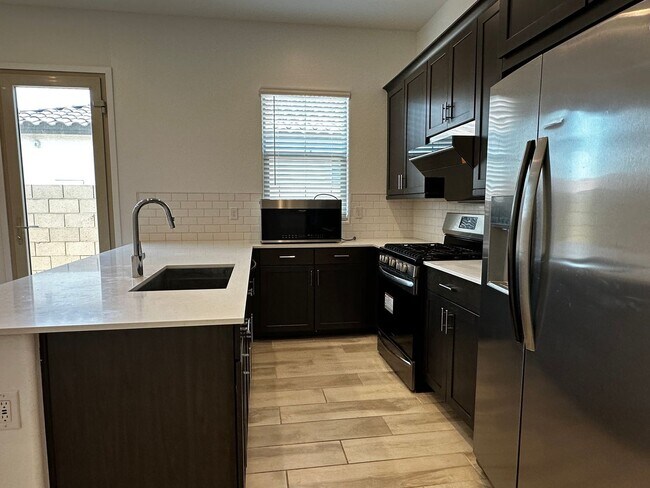 Building Photo - ALL UTILITIES INCLUDED CHANDLER CASITA W/ ...