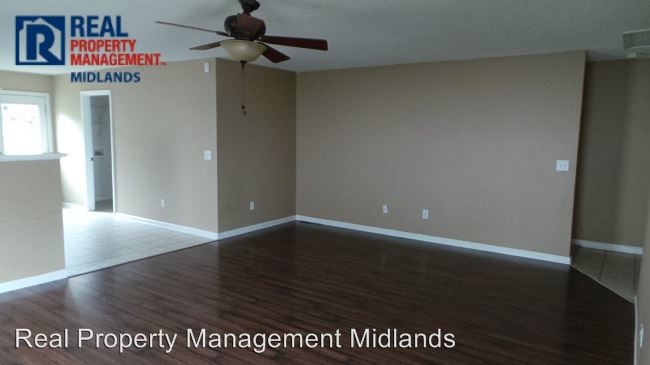 Building Photo - 3 br, 2 bath House - 2 Ridgecrest Ct.