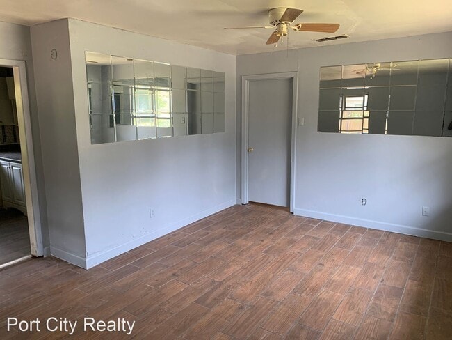 Building Photo - 3 br, 1 bath House - 2754 Marquette St.