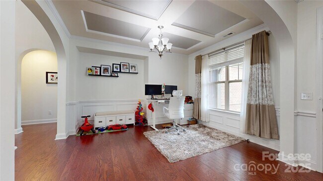 Foto del edificio - 7714 Coalcliff Dr