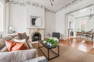 Building Photo - 333 Adelphi St