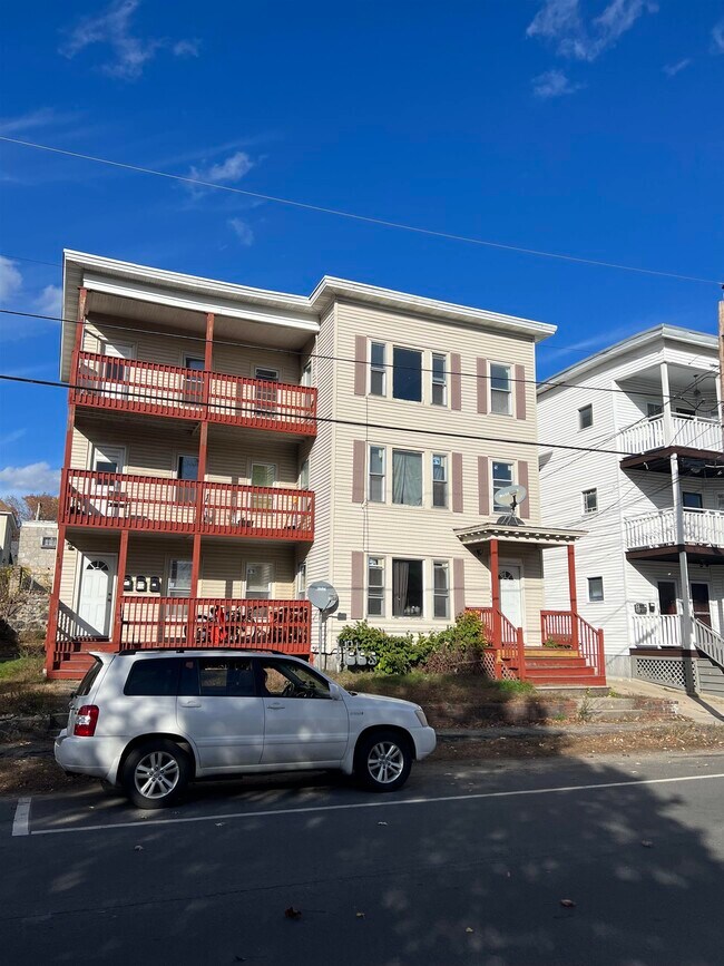 Foto del edificio - 486 Spruce St