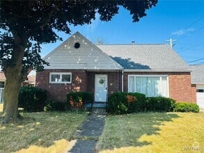 Building Photo - 10 Ontario Dr