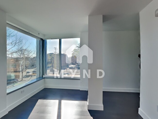 Building Photo - 8 Buchanan St Unit 209