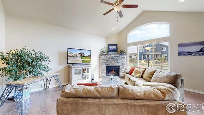 Foto del edificio - 532 Mount Rainier St