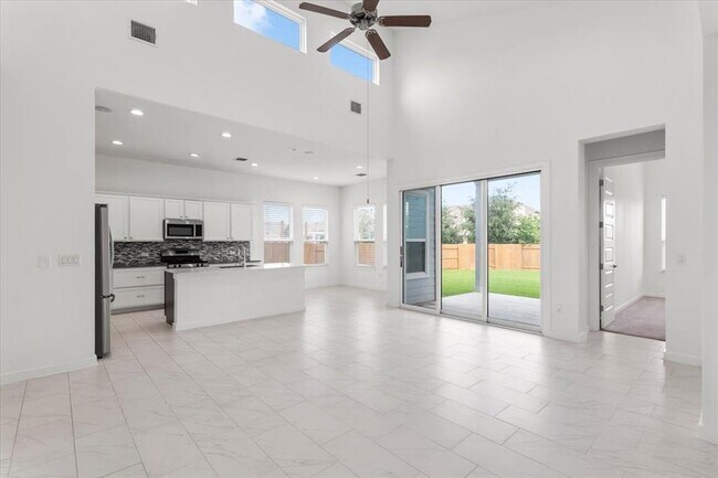 Foto del edificio - 7201 Garnet Mill Ln