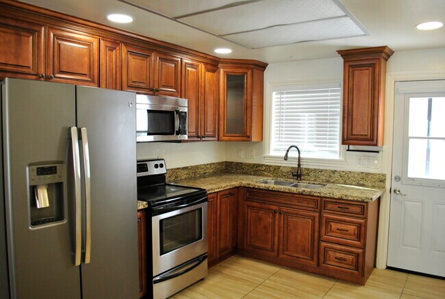 Foto del edificio - 2203 Voorhees Ave