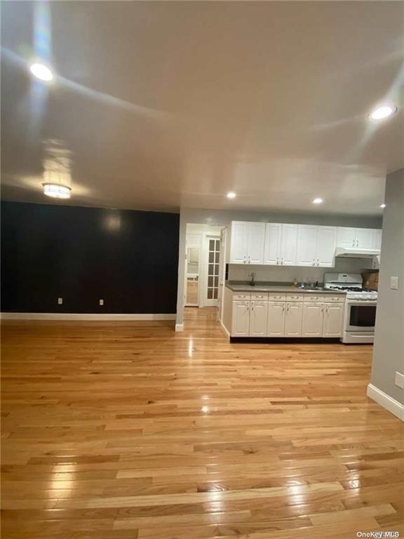 Foto del edificio - 141-16 256th St