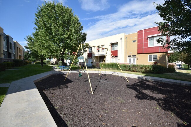 Building Photo - 11292 S Clove Ln