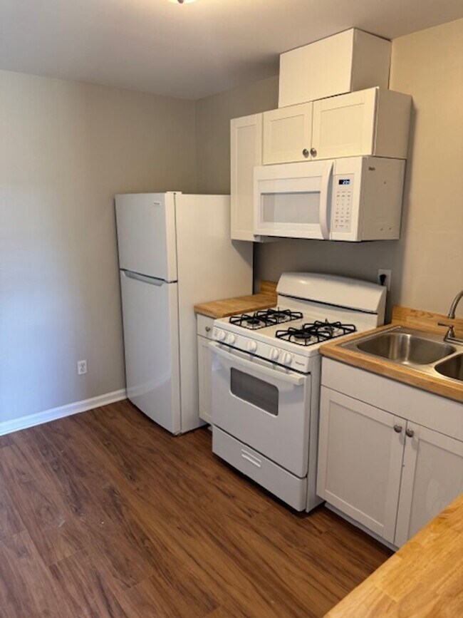 Foto del edificio - Completely Remodeled unit in North Augusta