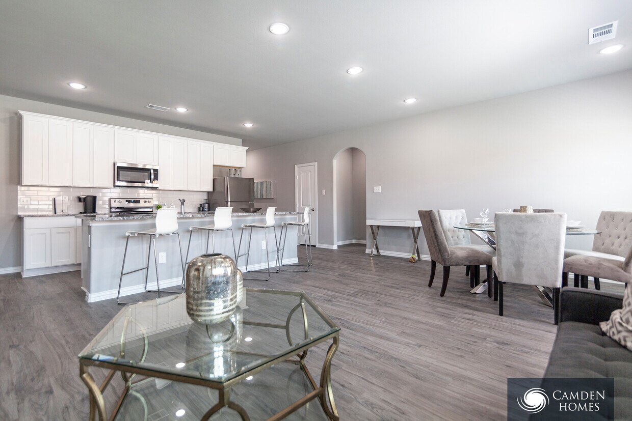 Foto del edificio - 1470 Streamside Dr